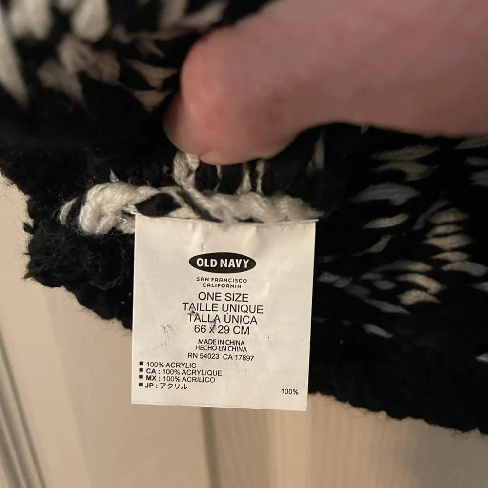 Old Navy Knit Infinity Scarf